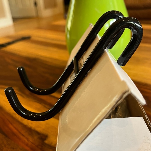 NIB 4 Black Rubber Coated StainlessSteel Glass Shower Narrow Hooks - Picture 13 of 15